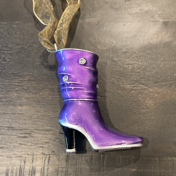 Shoe Christmas Ornament by Bombay - Picture 5 of 10
